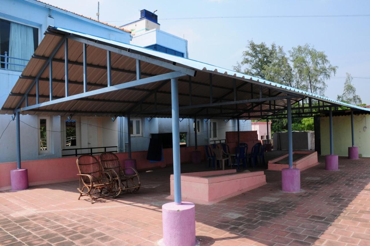 Arunachala Ramana Home Tiruvannāmalai Εξωτερικό φωτογραφία
